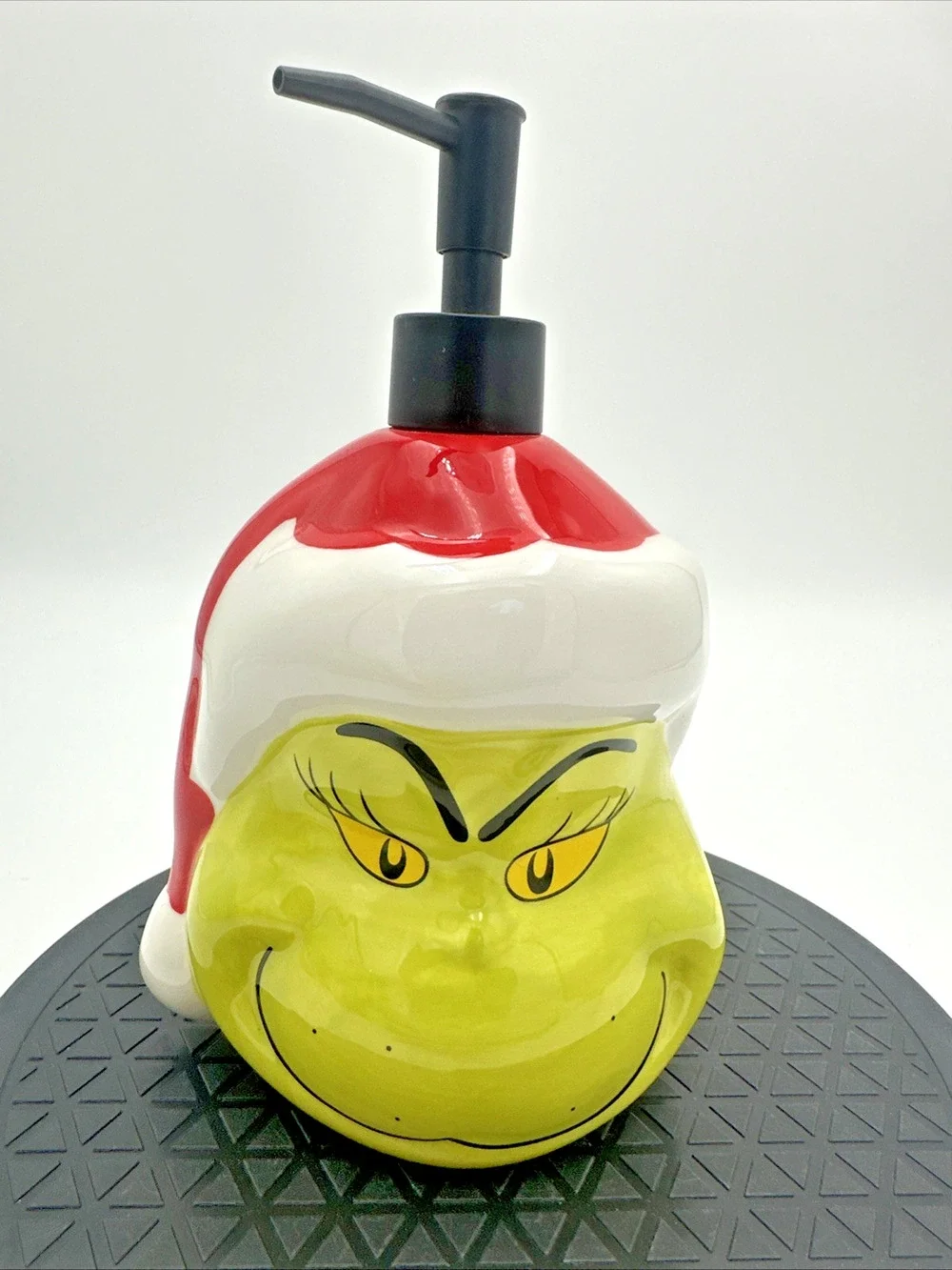 New Christmas Dr. Seuss The Grinch Face Lotion or Soap Dispenser
